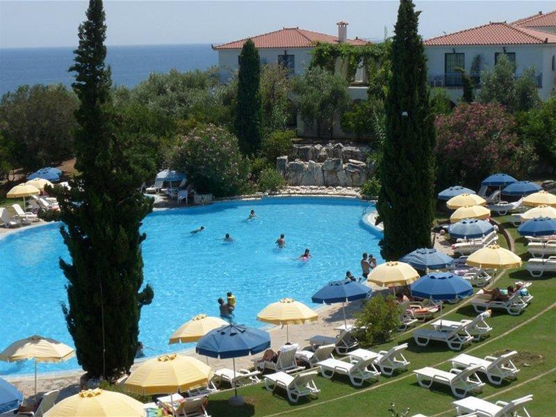 Sunrise Village Beach Hotel Kalamaki  Экстерьер фото